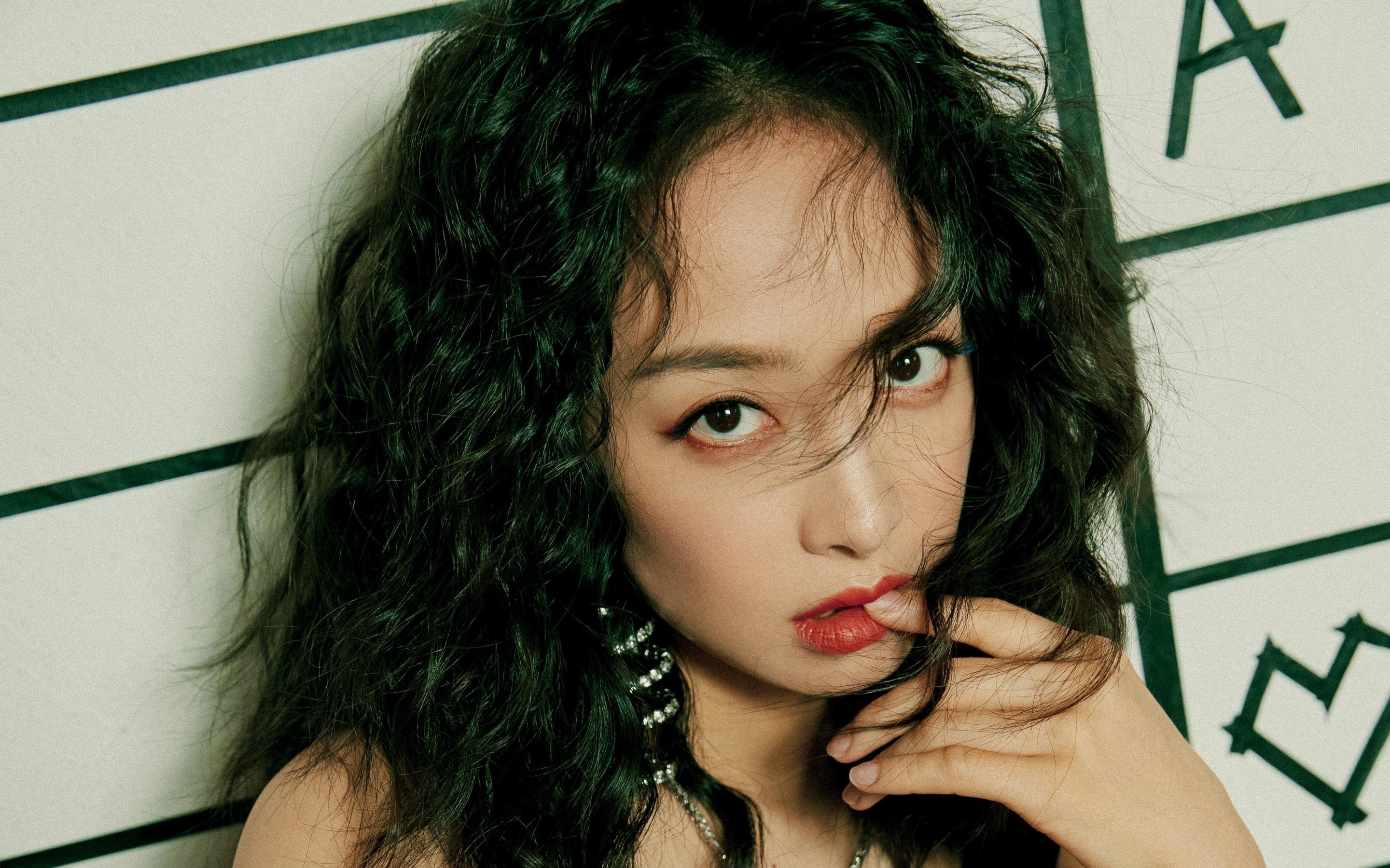 国务院办公厅印发《关于以冰雪运动高质量发展激发冰雪经济活力的若干意见》，推动冰雪运动发展